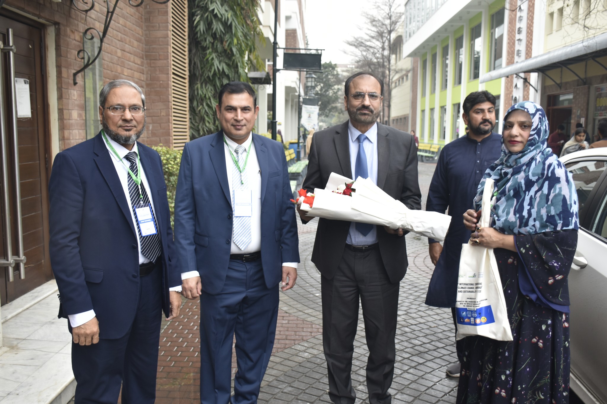 Vice Chancellor UET Prof. Dr. Shahid Munir (TI) participated in the 1st International Conference on Climate Change, Environment and Sustainability (13CES), held at University of Lahore, as chief guest.