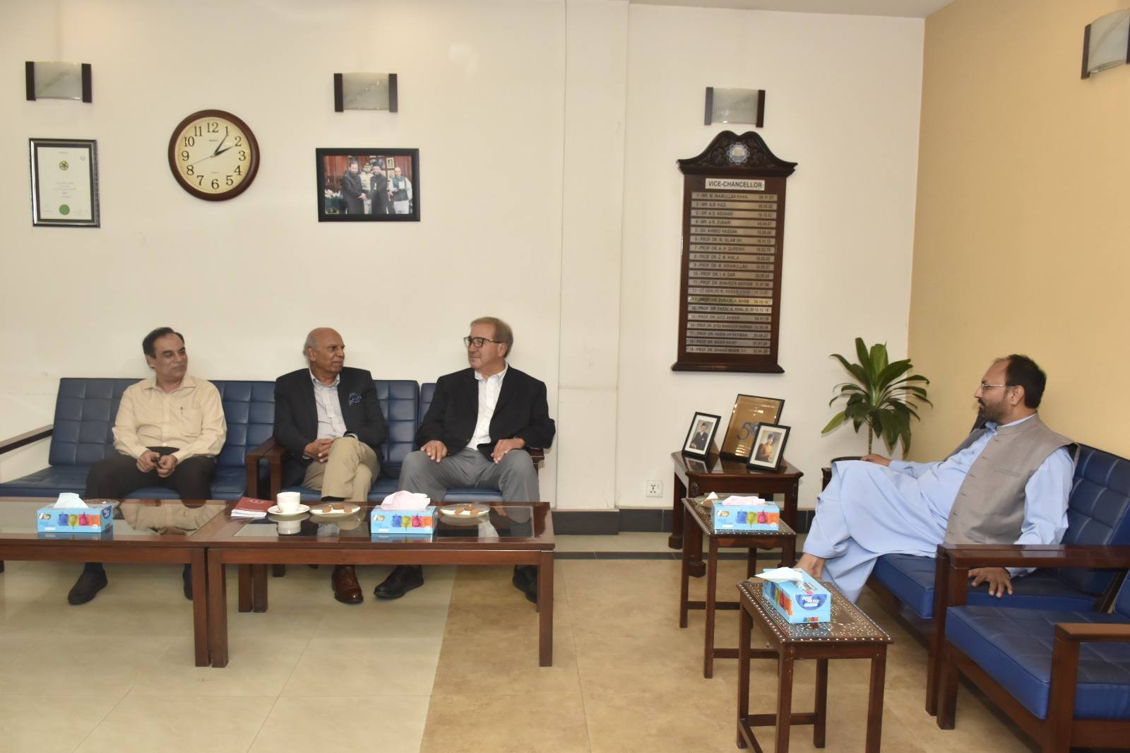 Prof. Dr. Aslam Chaudhry and Prof. Dr. Michael Barber Visit UET Lahore to Strengthen Higher Education Initiatives
