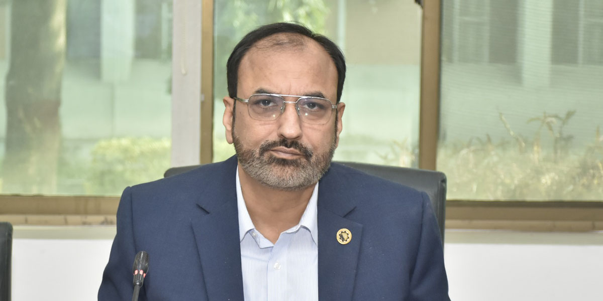 Shahid Munir (TI).