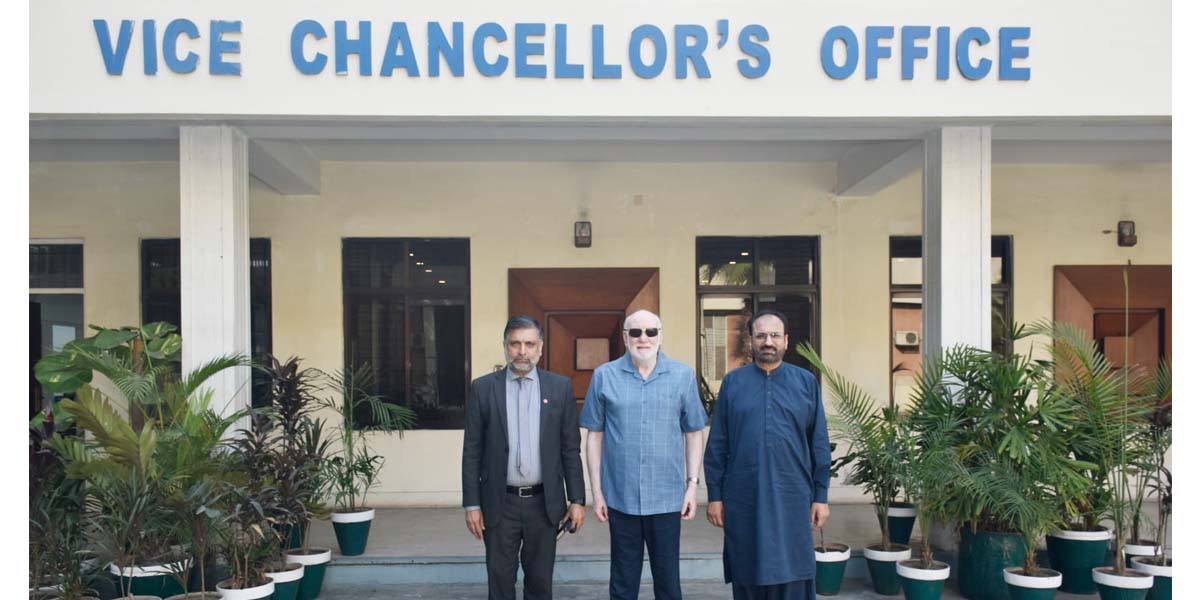 Visits UET Lahore