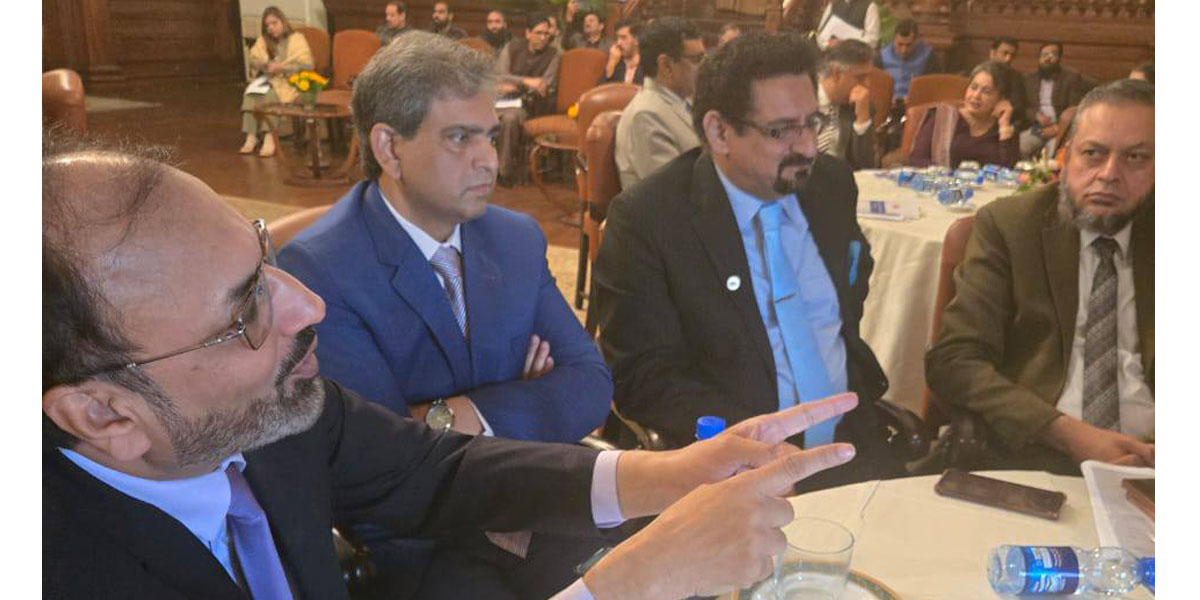Vice Chancellor UET Prof. Dr. Shahid Munir (TI) attended the First VC's Conference/Workshop of public sector universities of Punjab at the Governor House Punjab.